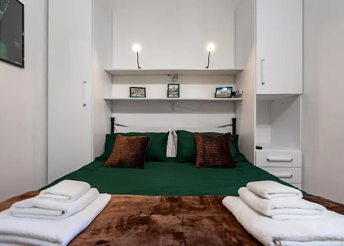 Apartamento A Due Fermate Dal Colosseowi-fi & Netflix Gratis